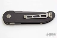 UMS Black Serrated - #0182 03/2003