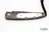 B10 - Damascus and Gold Lip Pearl