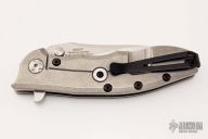 0562CF Hinderer Slicer - Carbon Fiber