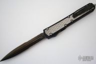 Makora II - Black Serrated w/ Diamond Plate Inlay