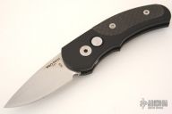 Runt J4 4404 - Black Handle / Carbon Fiber / Satin Blade