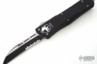 145-1 Combat Troodon Wharncliffe Two Tone Serrated