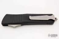 142-1 Combat Troodon D/E Black Standard