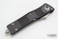 144-7 Combat Troodon T/E Bead Blast Standard