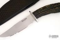 Medium Build Bowie Hunter