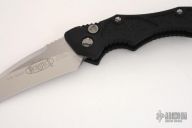 131-4 Kestrel Satin Standard / Red Posts