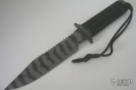 D-9 w/Spine Serrations