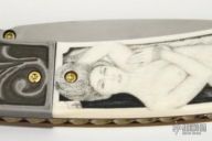 Nude Linerlock Folder