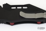 132-1 Vector Black Standard / Red Posts