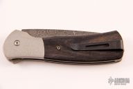 0336GYSLE-B Paradigm - w/ Stand