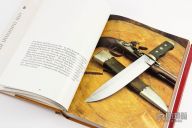 The Antique Bowie Knife Book