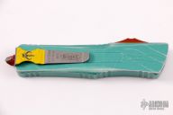 Combat Troodon - Hellhound Bounty Hunter