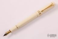 Duofold Classic Ivory & Gold 