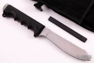 Model 1005 Survival Knife