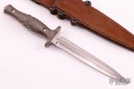 V-14 Dagger - Anodized Titanium Handle