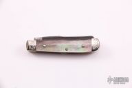 82154 Tiny Trapper - Damascus and Black Lip Pearl