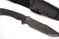 Horkos - Black / Black w/ Kydex Sheath