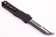  219-1 DLC Combat Troodon Hellhound DLC Standard