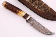 Hunter   W/ Rattle Snake Sheath