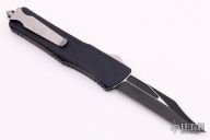 146-1 Combat Troodon Bowie Standard