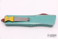 144-10BH Combat Troodon T/E BH Apocalyptic Standard