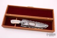 Sole-Authorship Bowie Fighter w/ Damascus Sheath