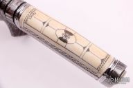 Sole-Authorship Bowie Fighter w/ Damascus Sheath