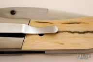 Mammoth Ivory D/A Whiplash Linerlock - Automatic