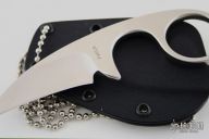 Neck Chain Claw/Karambit Style