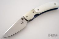 T09-P Kestrel - Mother of Pearl