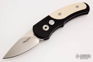 4451 Runt J4 - Tuxedo