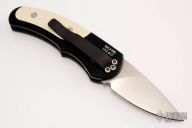 4451 Runt J4 - Tuxedo