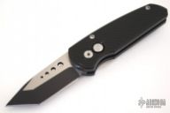 RUNT 3 R317 - Black Engraved Handle / 2-Tone Tanto Blade