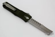 Combat Troodon - Hellhound Straight Razor Apocalyptic