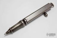 Large Bolt Action Pen