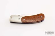 T09-W Kestrel Linerlock Folder