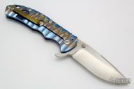 Tango with Anodized Scales