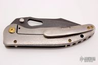 Saurus w/ Gold Ano Pivot and HW