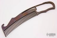 Combariner Comb with Integral Carabiner