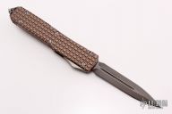 FT122-10AP Frag Grip Tan Ultratech D/E Apocalyptic Standard