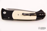 1351 Large Brend Auto - Tuxedo