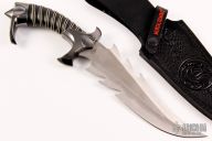 Mortal Kombat Gil Hibben Knife #0381- Signed box and Autographed Picture