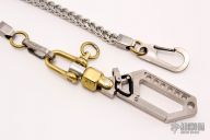 Wallet Chain w/ Droid 58 Carabiner